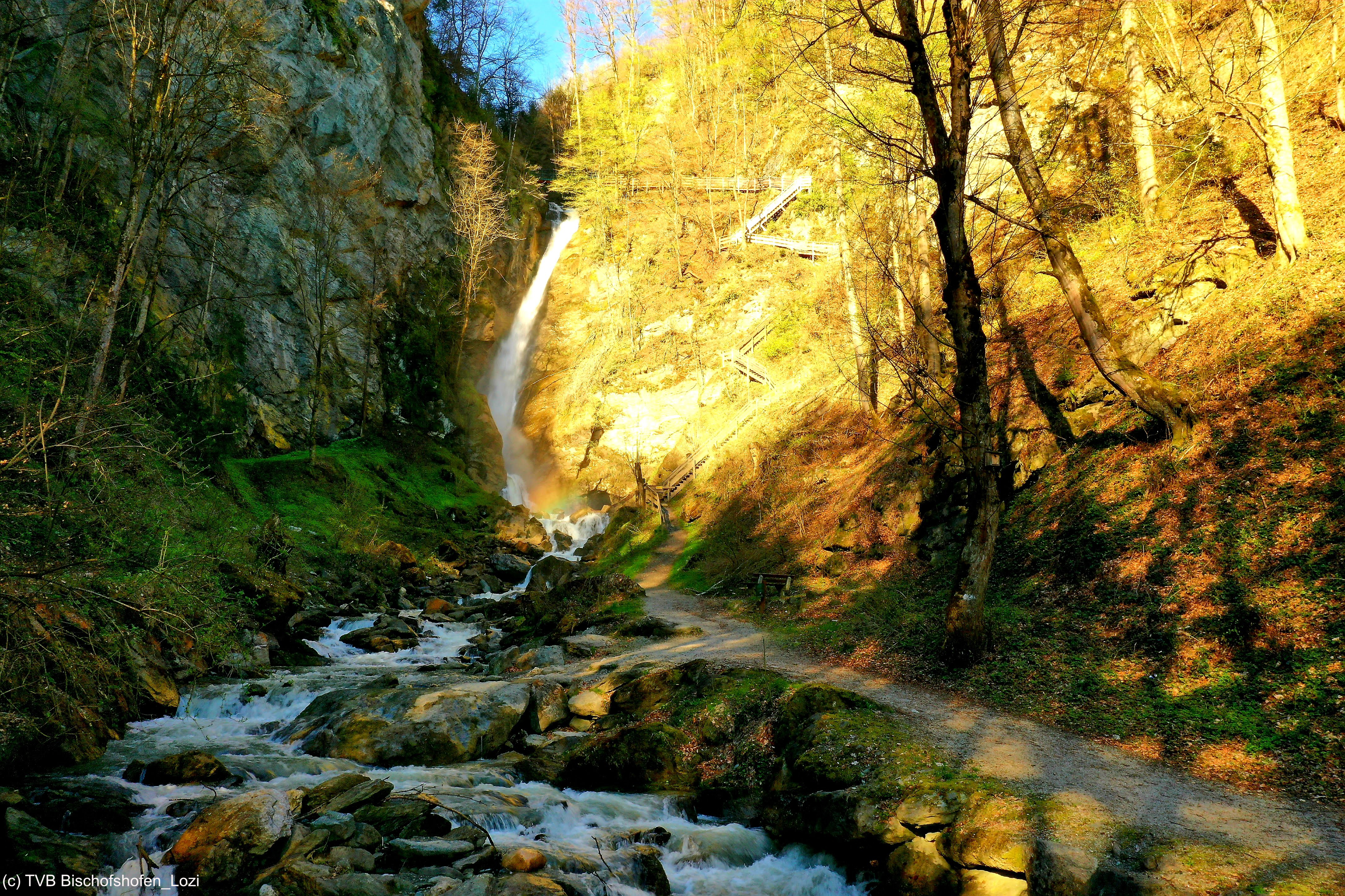 Wasserfall_Lozi 1.jpg